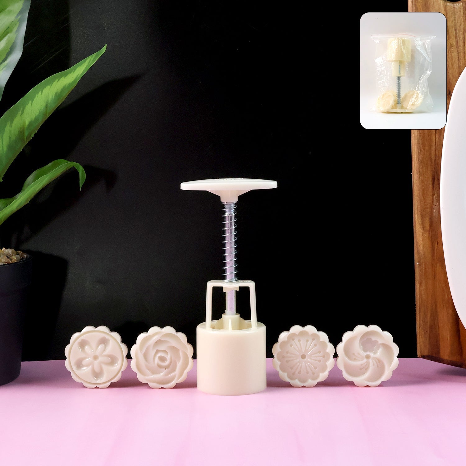 4-in-1 spring press cookie mold set displaying floral embossing stamps