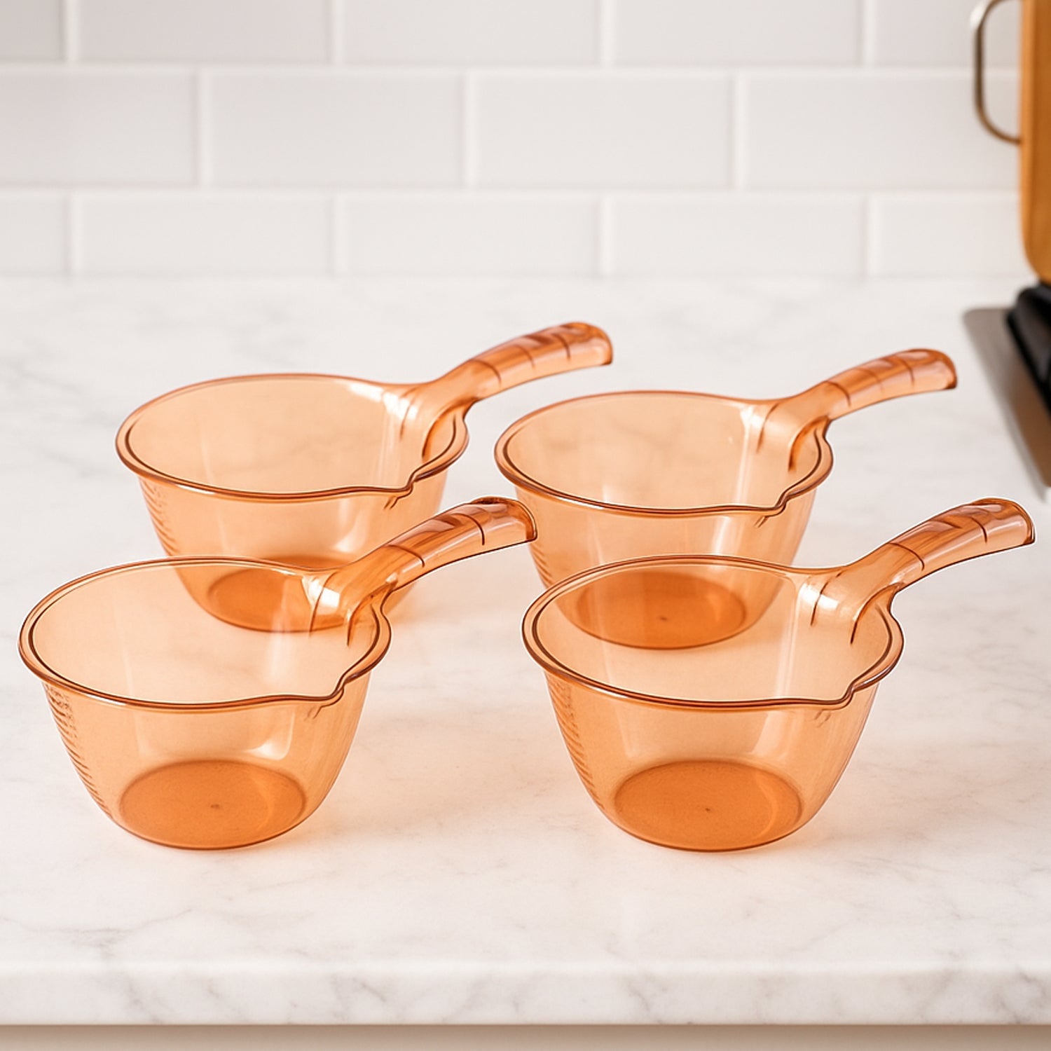 Set of four 1100 ml kitchen washing and straining bowls with ergonomic handles and easy-pour spouts