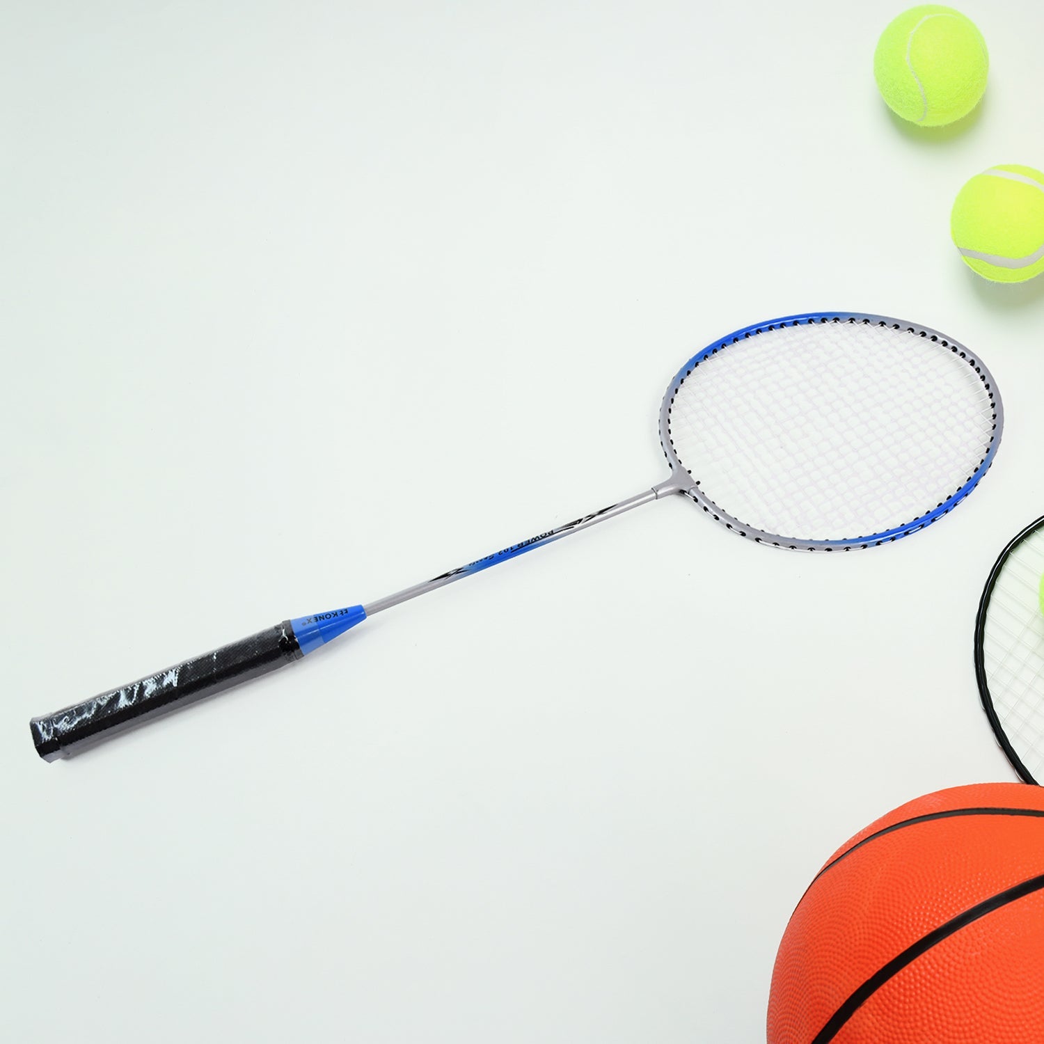Set includes high-quality nylon shuttlecocks for stable flight