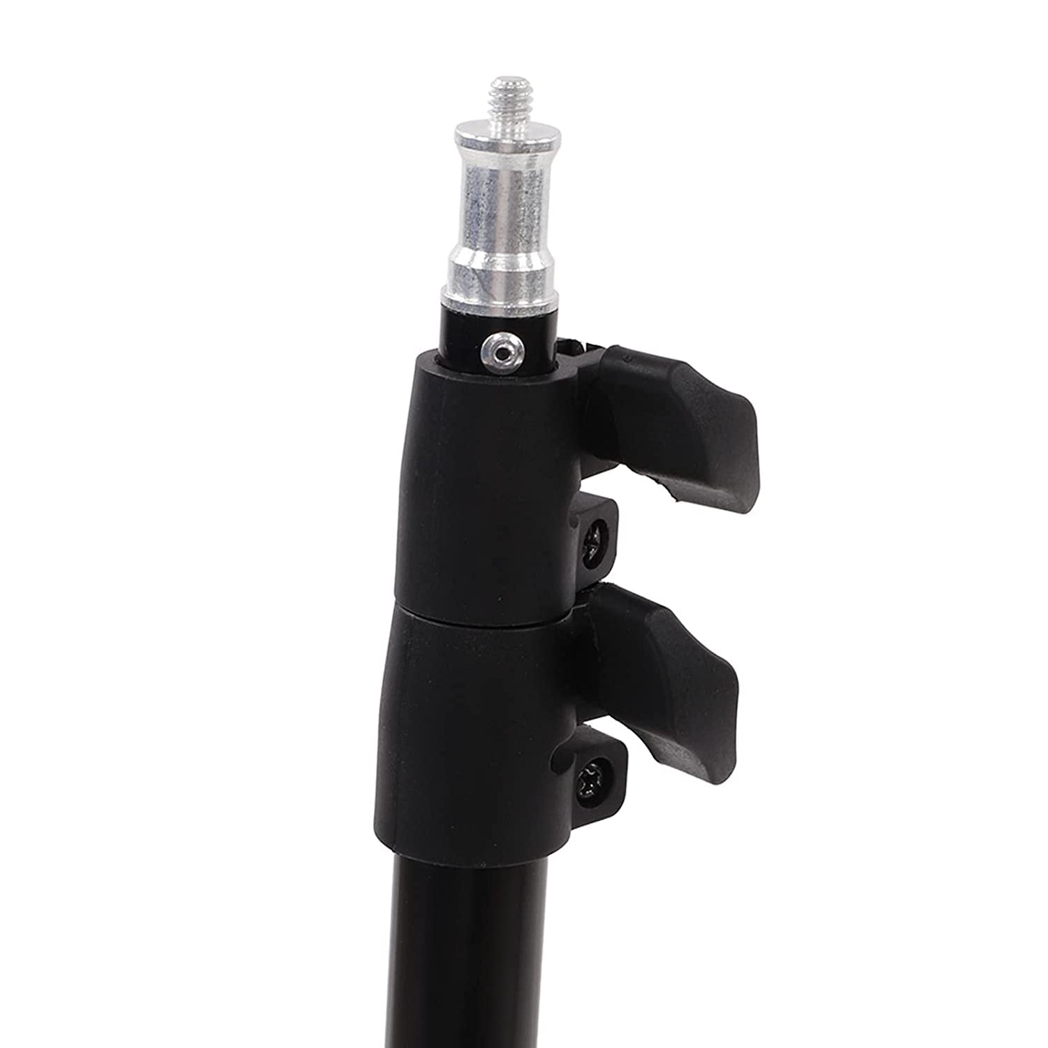 Close-up of the robust build and anti-slip feet of the professional DSLR camera tripod.