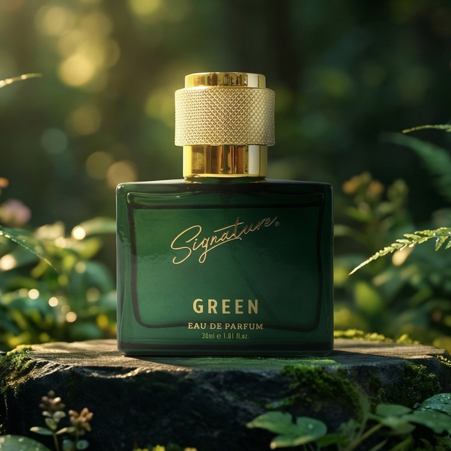 Men's green eau de perfume Signature brand in textured designer bottle