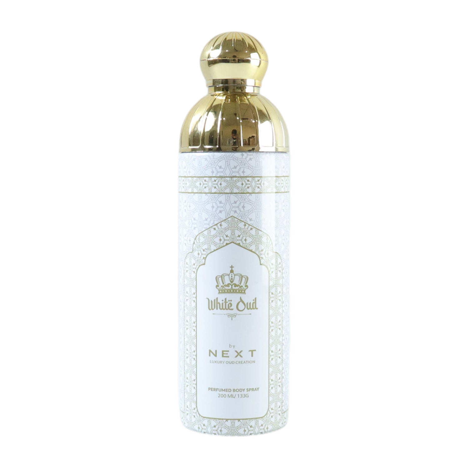 Long-lasting White Oud perfume spray in elegant bottle
