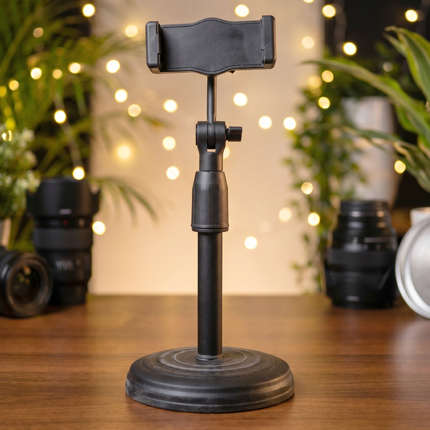 Adjustable Desktop Mobile Phone Stand (1 Pc)
