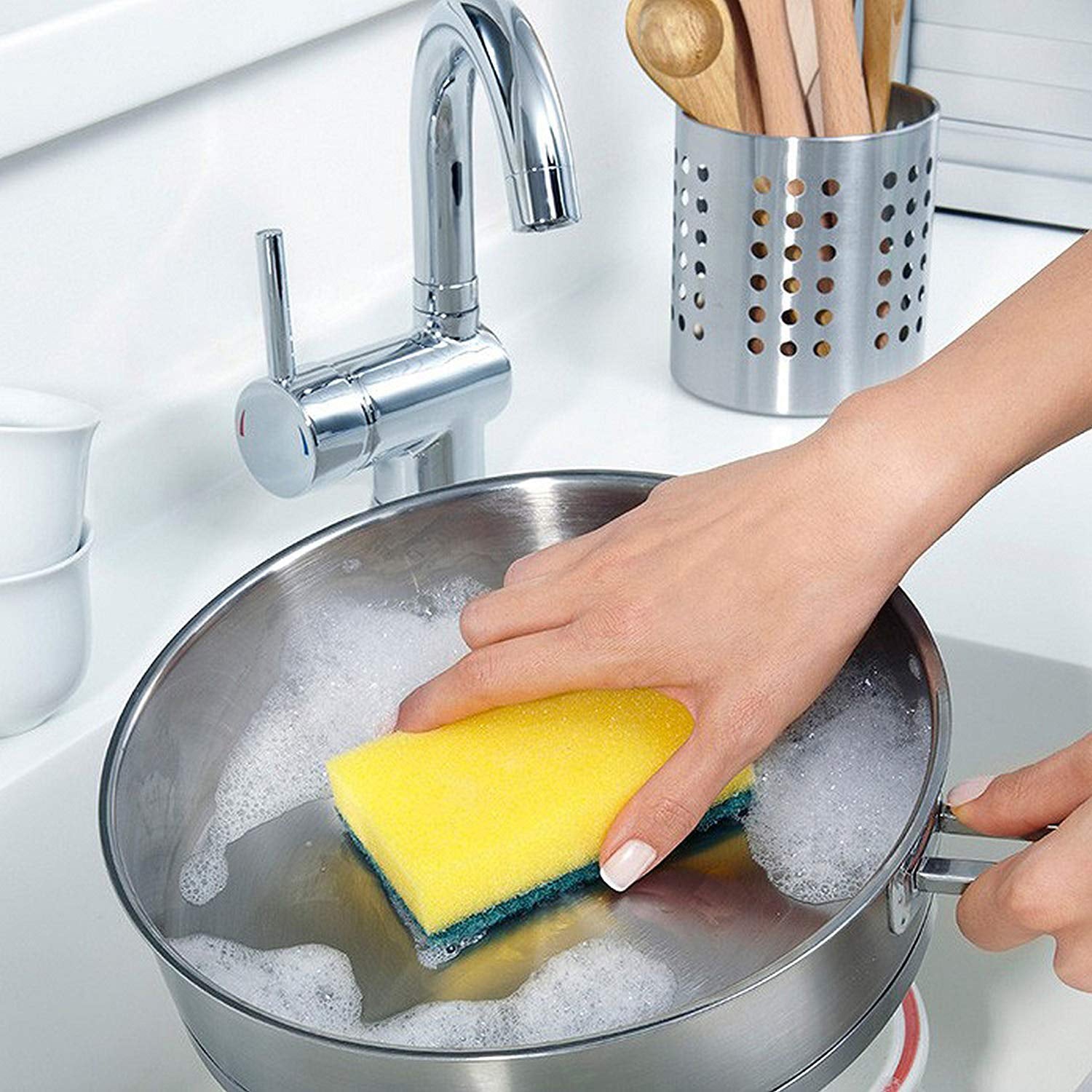 Bathora 2-in-1 scrub sponge with nylon scrubber and soft sponge for versatile kitchen cleaning.