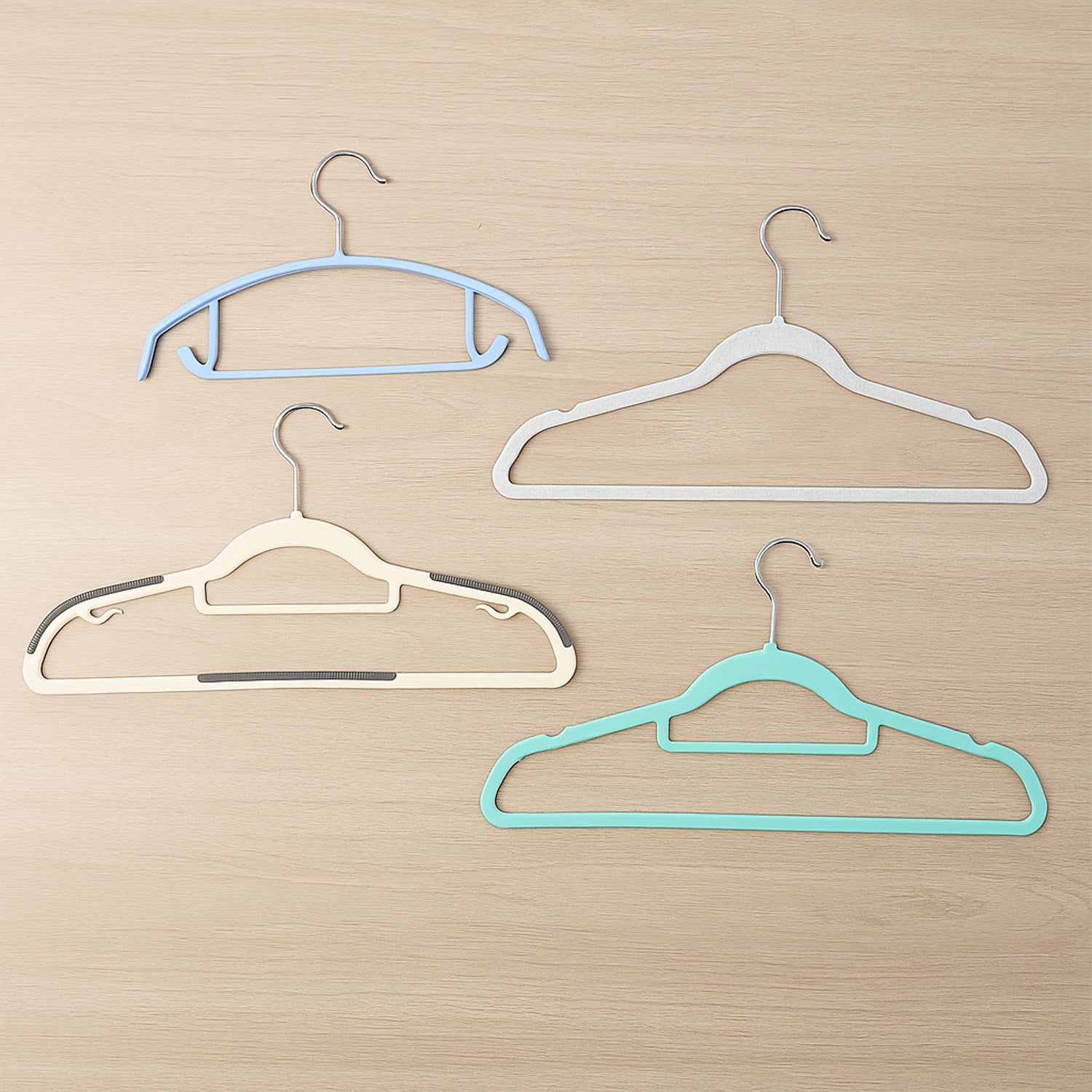 Premium Mix Design Non-slip Clothes Hanger (Mix Design  1 Pc)