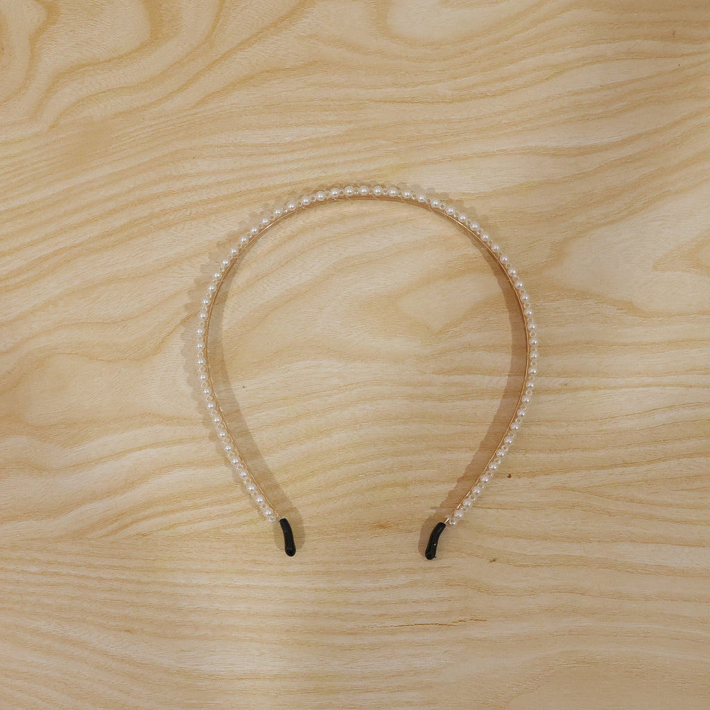Slim Pearl Hairband Elegant Designer Headband For Women (1 Pc)