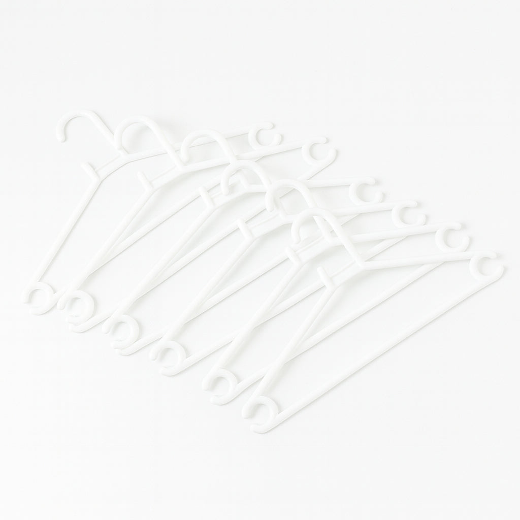 Plastic Clothes Hangers  Set Of 6