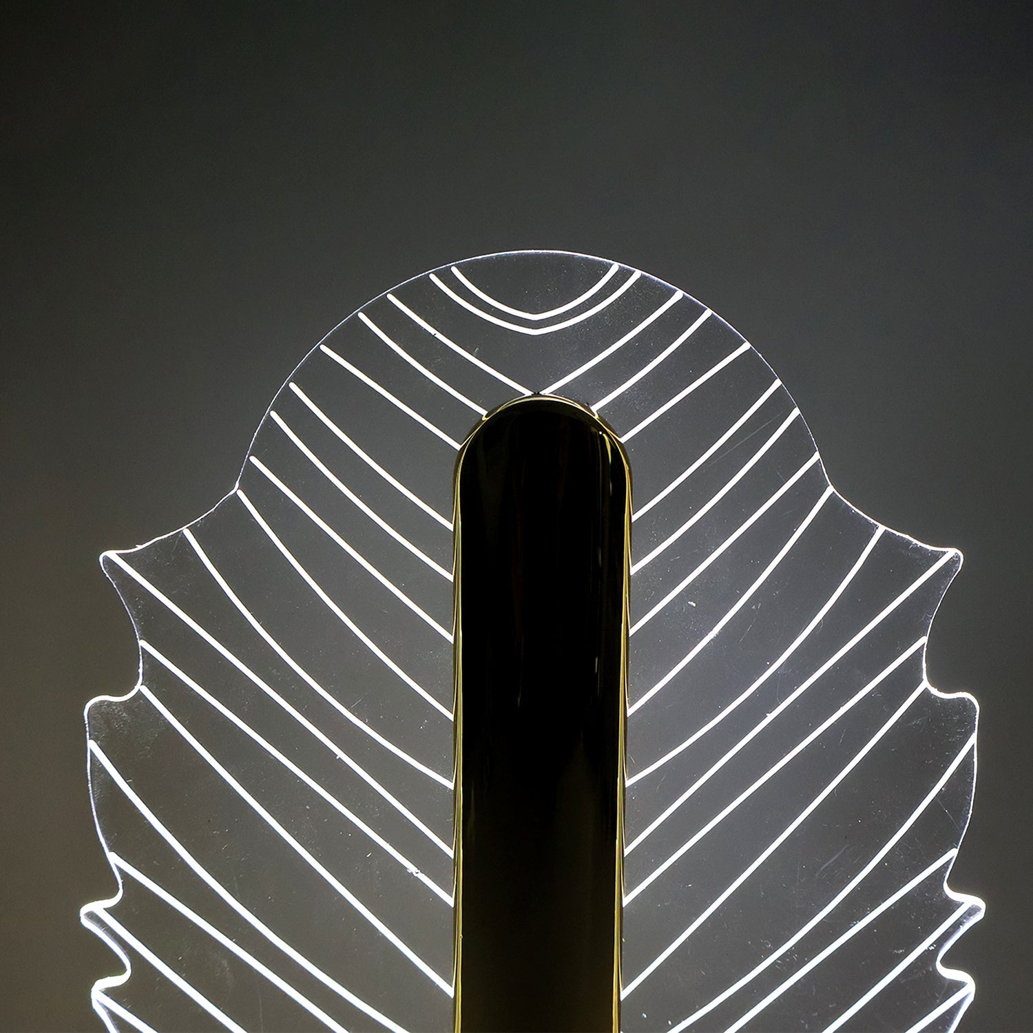 Modern leaf shape crystal lamp for home decor and ambient lighting