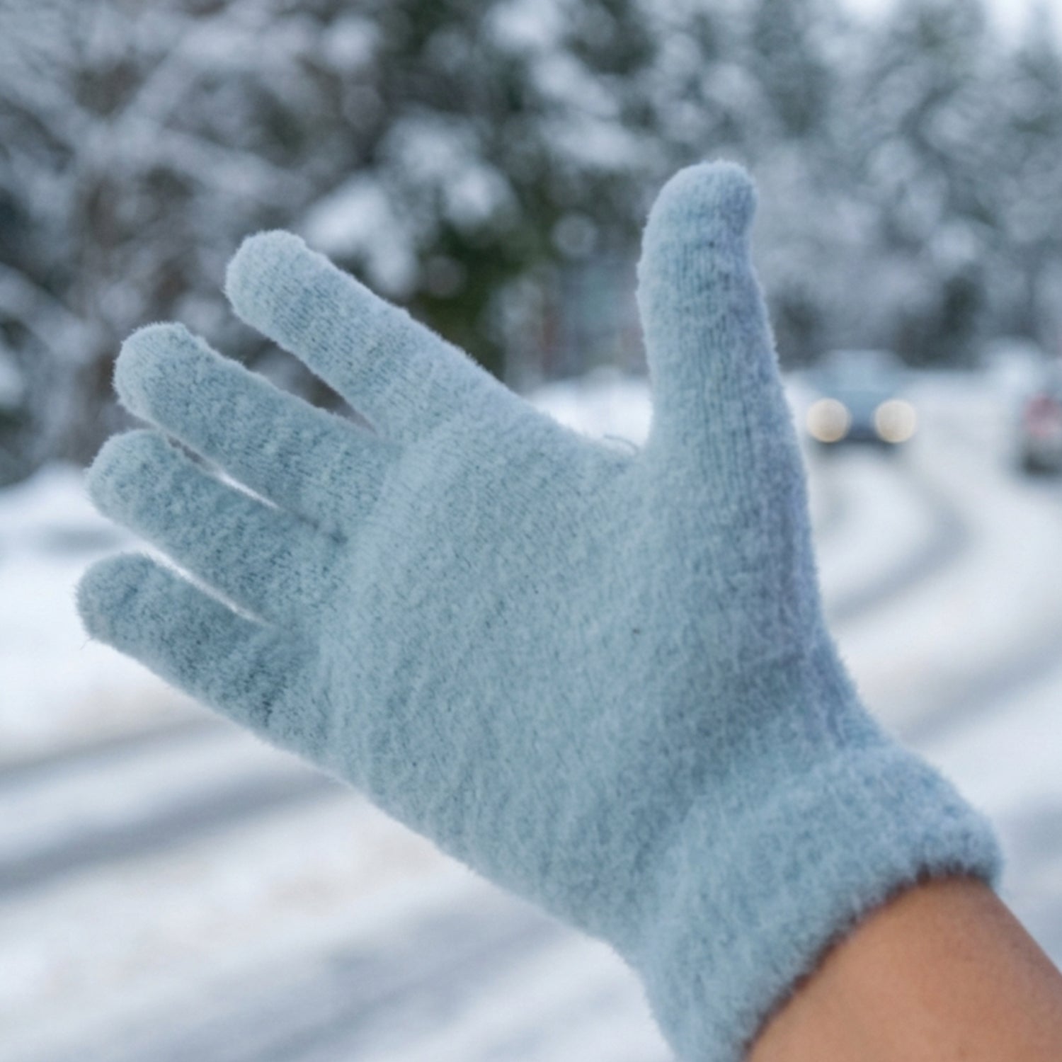 Ultra Soft Fleece Winter Gloves For Men And Women (1 Pair)