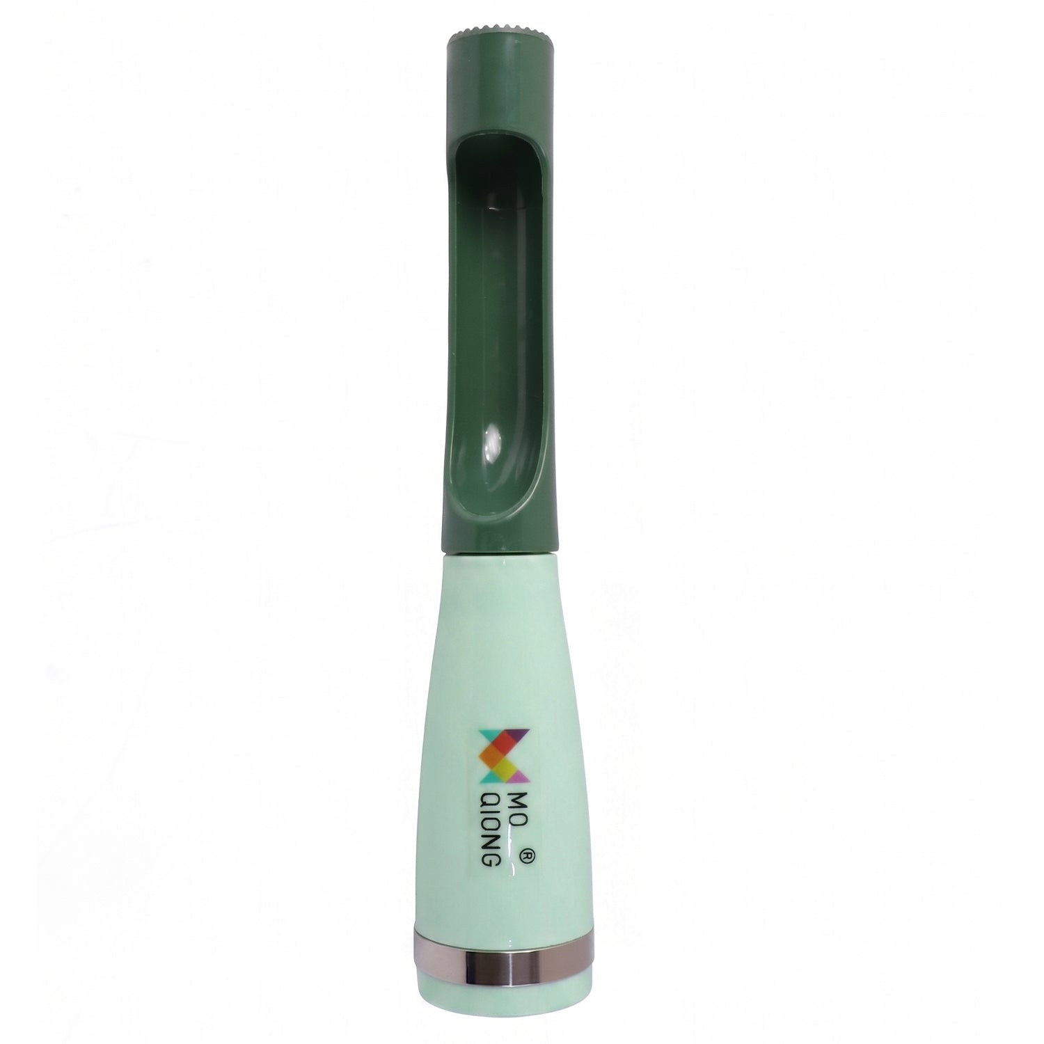 Easy-to-hold kitchen fruit cutter tool