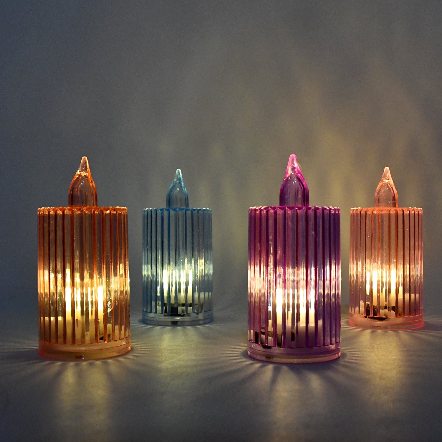 Single LED decorative candle light with crystal patterned ribbed body