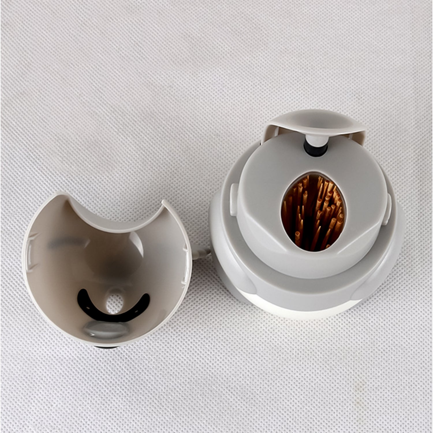 Cute Koala Shaped Toothpick Holder Dispenser (1 Pc)
