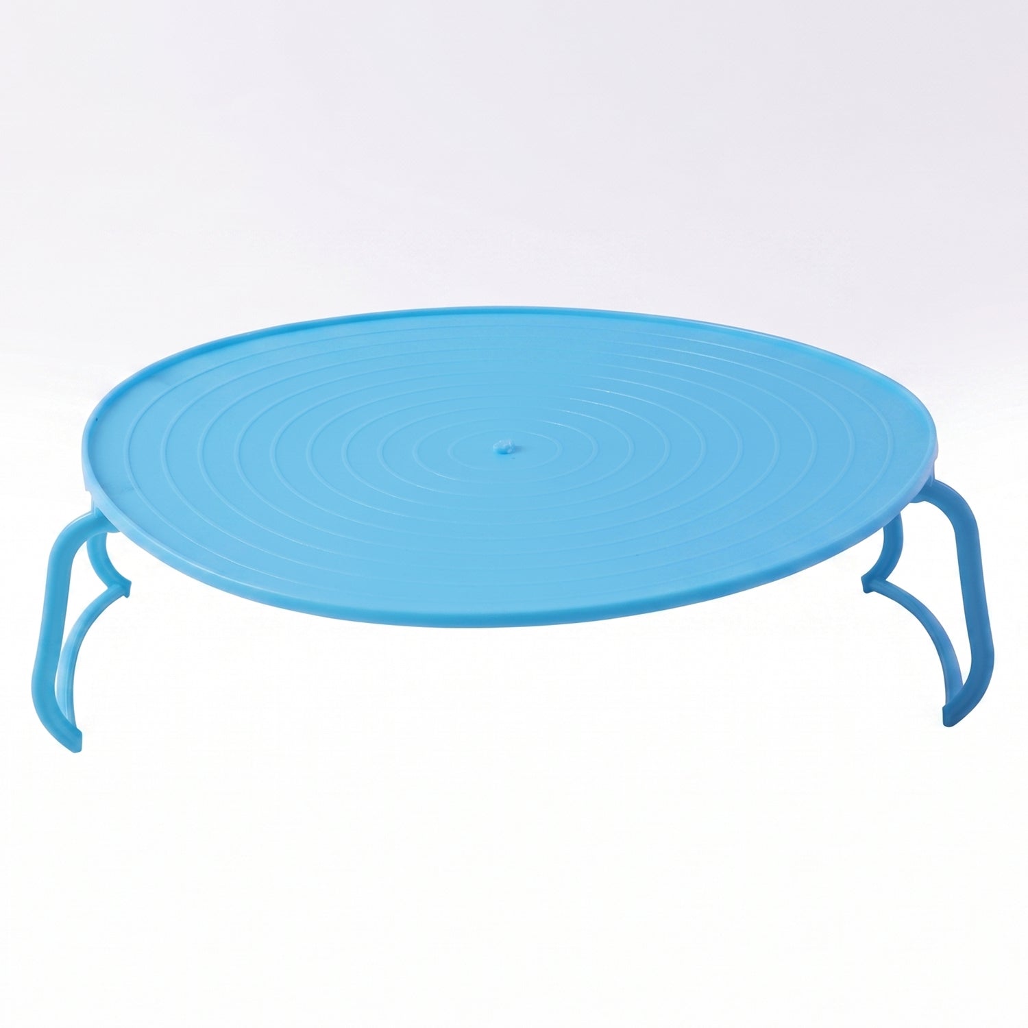 Non-slip tray with food, microwave-safe for daily use