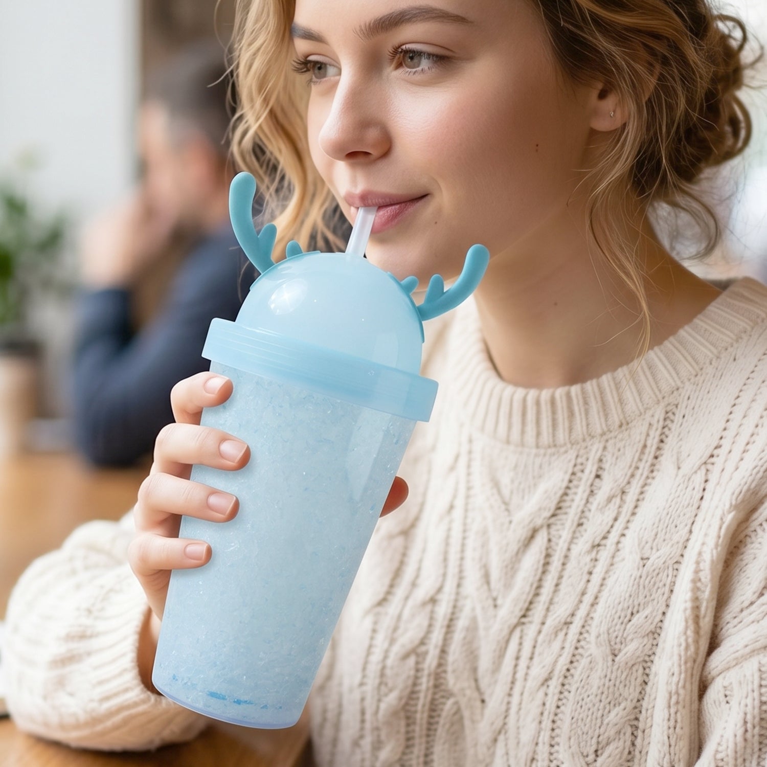 Leak-resistant 500ml plastic tumbler for travel use