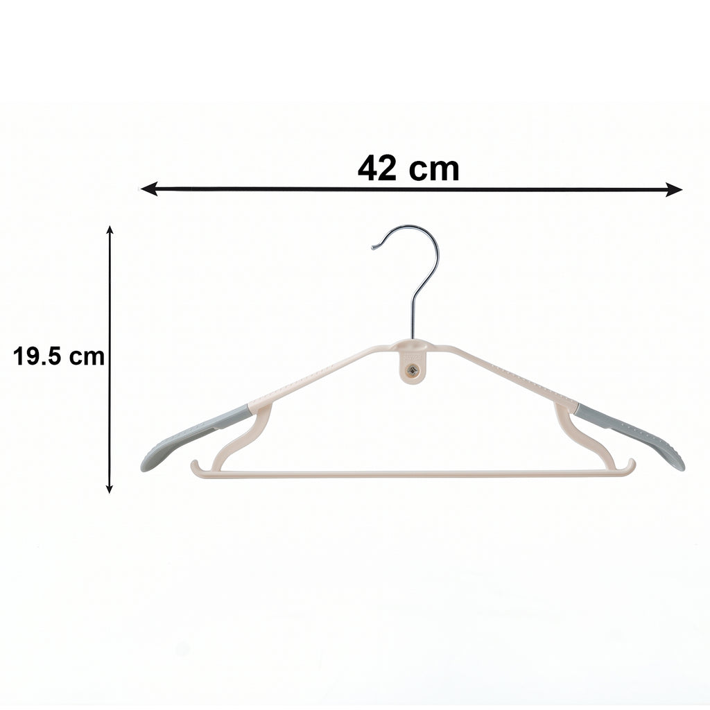 Durable Plastic Clothes Hangers Set (5 Pc Set)