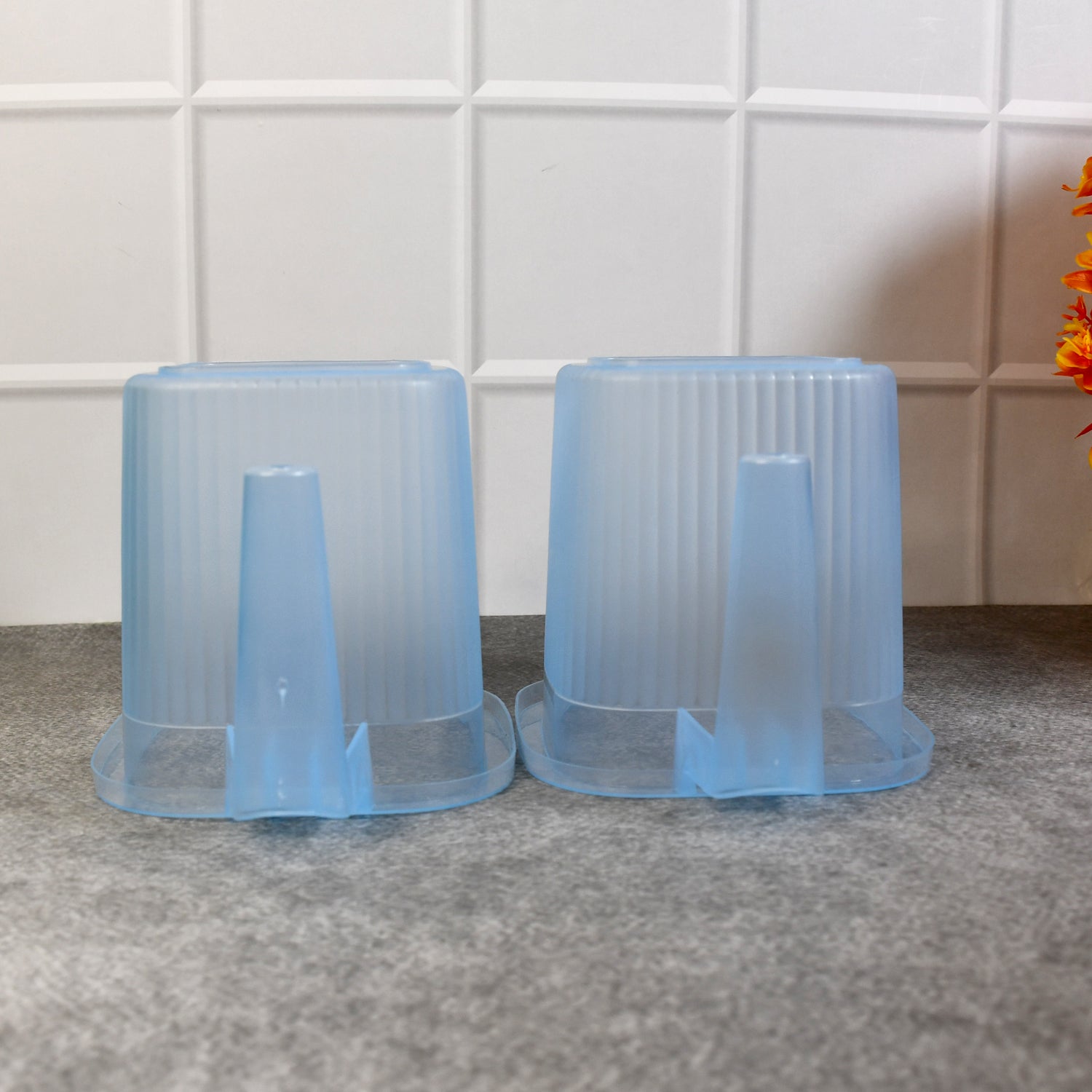 Plastic Transparent Bathroom Water Mug (4 Pc  Mix Colour  1000 Ml)