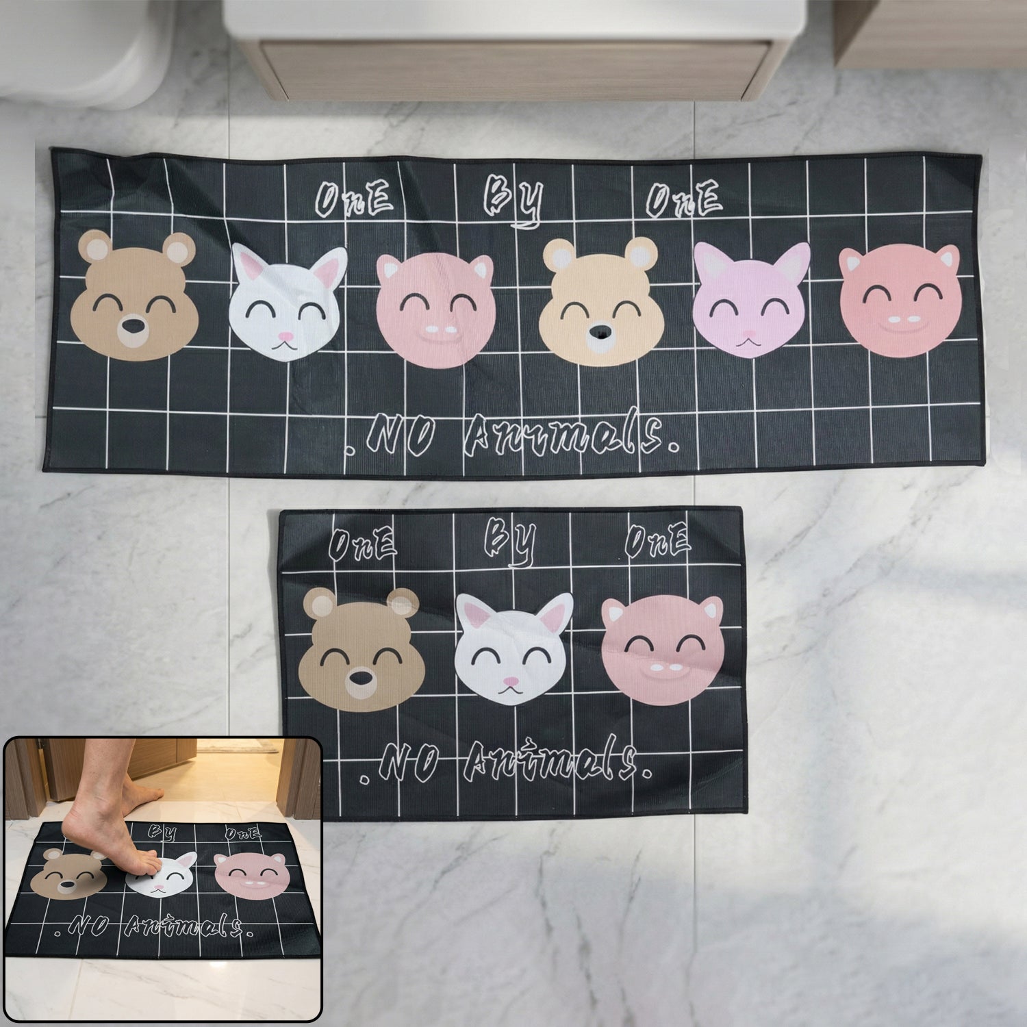 Printed anti slip floor mat set in two sizes for versatile use