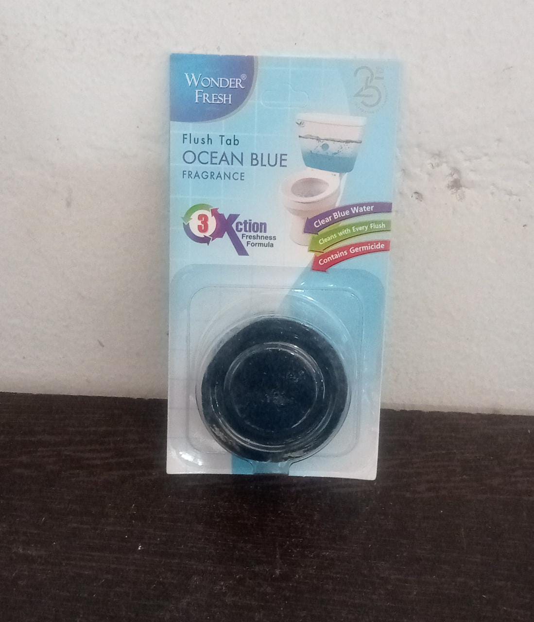 Wonder Fresh 50g Ocean Blue Toilet Cleaner Flush Tab in its blister packaging.