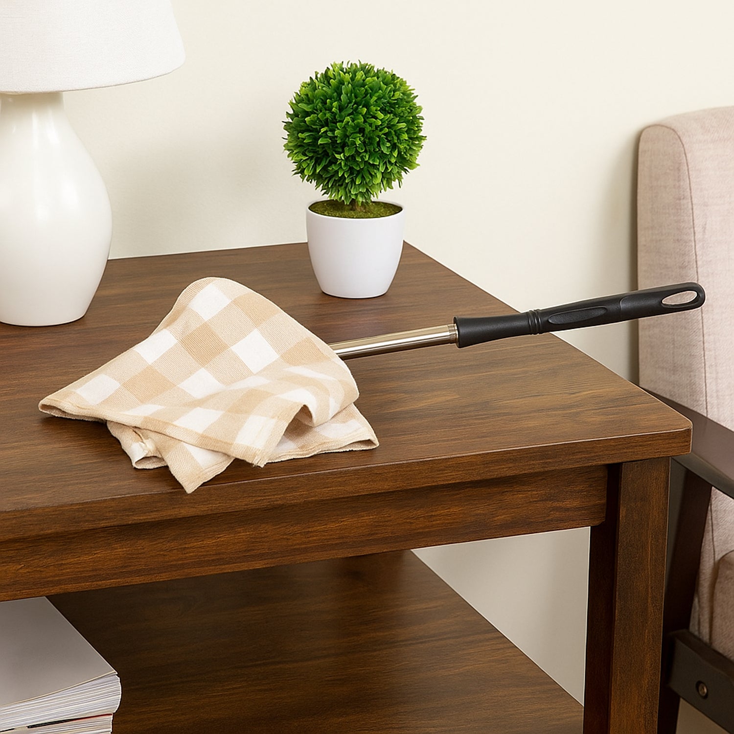 Non-extendable Dusting Cloth With Handle (1 Pc)
