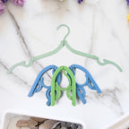 Travel Hangers Portable Folding Clothes Hangers (4 Pc  Big)