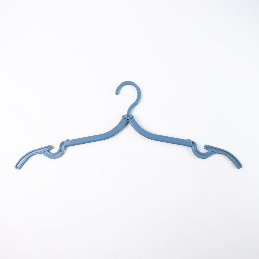 Travel Hangers Portable Folding Clothes Hangers (4 Pc  Big)